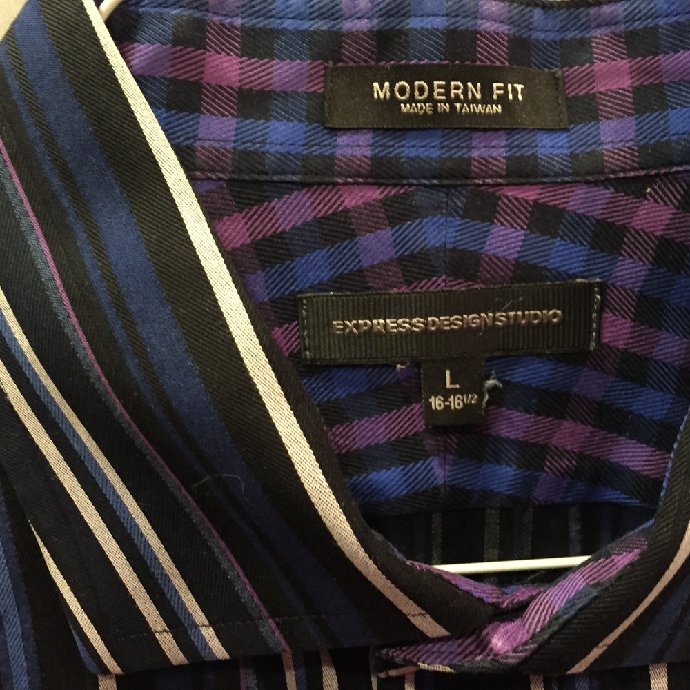 Euc Express Modern Fit Button Down, Size Large - image 2